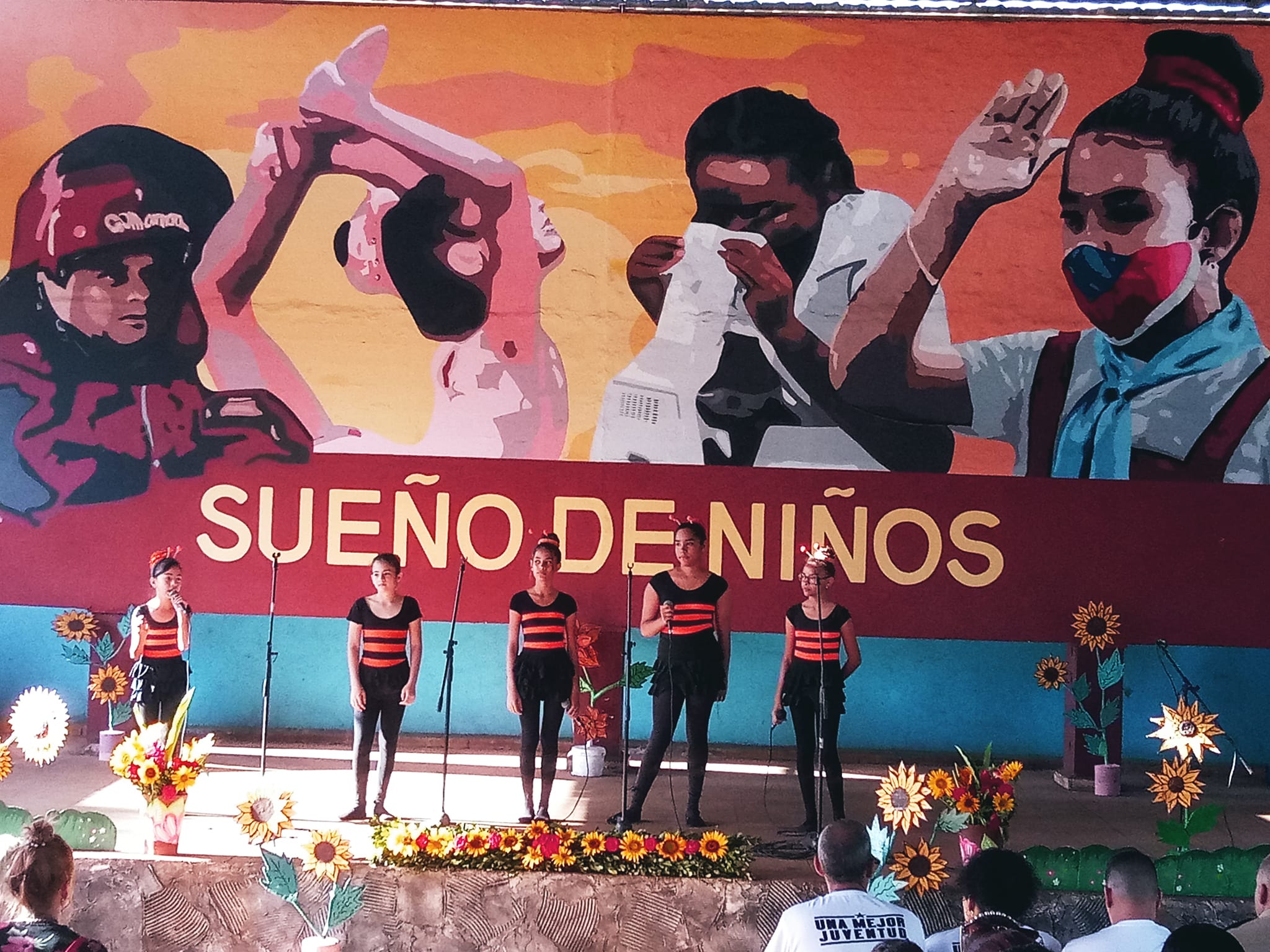 Moa fue sede del acto provincial por el 61 Aniversario de la Unión de Jóvenes Comunistas (UJC) y 62 de la Organización de Pioneros José Martí (OPJM)