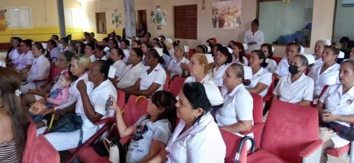 homenaje al día de la enfermera y el enfermero cubano, Moa